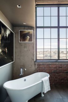 Модерна баня с тухла