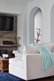 Извита ниша в стената