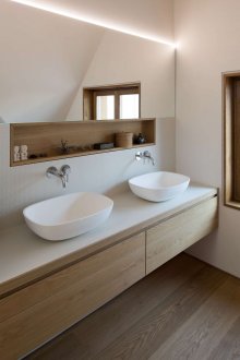 Ниша декорация с ламинат