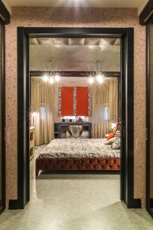 Течен тапет в коридора