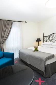 Интериорен дизайн на спалнята 18 кв.м.