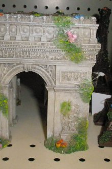 Декор за арка за аквариум