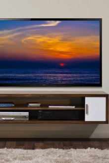 Голям телевизор в хола