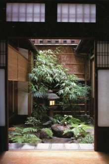 Innenhof im japanischen Stil