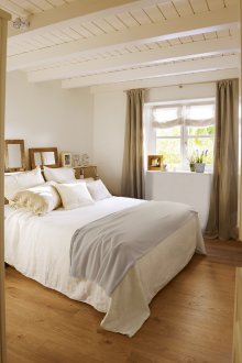 Селски мебели за спалня