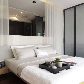 Подреждане на мебели в спалня с гардероб