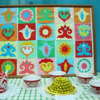 Декоративен панел, изработен от хартия с шарка