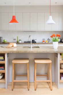 Осветление на модерен кухненски модул