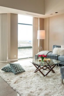 Синя всекидневна в студио