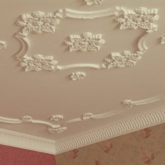 Декорация от пяна с циментова замазка