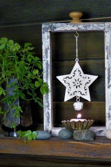 Звездният декор от стиропор