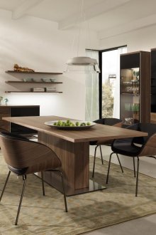 Стена в холна гайка