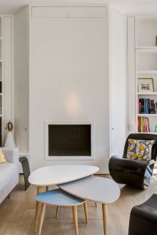 Стелажи за хол