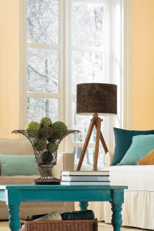 Тюркоазена маса в хола