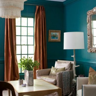 Тъмно тюркоазен дизайн на всекидневна