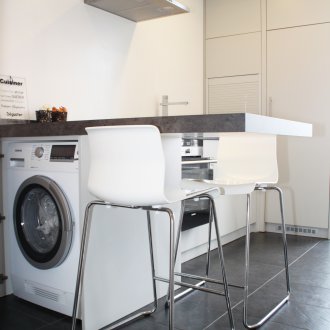 Пералня в кухнята на бара