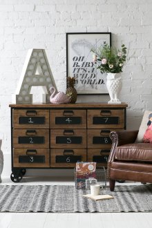 Гардероб в дизайна на хола