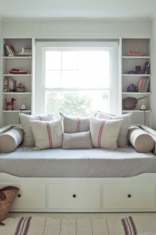 Възглавница за възглавници в детската стая