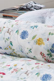 Възглавница за възглавници на леглото