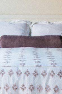 Възглавница велурен валяк