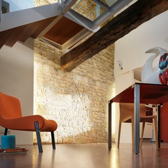 Стенна декорация с декоративни каменни панели