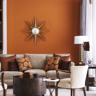 Комбинацията от кафяво и оранжево в интериора