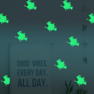 Светещи тапети с вещици