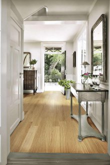 Стенни панели за коридора в къщата