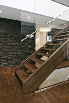 Стенни панели за каменен коридор