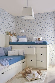 Kindergartenentwurf für drei Kinder blau