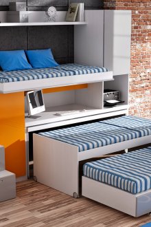 Entwurf für drei Kinder mit Möbeltransformator