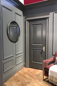 Формите в интериора са сиви