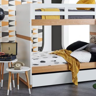 Комбинирано двуетажно легло