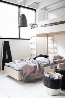 Таванско легло на таванско помещение