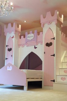 Детски замък с двуетажно легло
