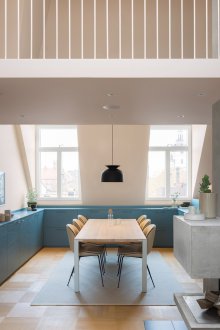 Кухня в сини тонове в апартамента