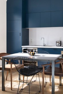 Модулна кухня в сини тонове