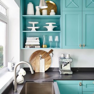 Ниша синя кухня