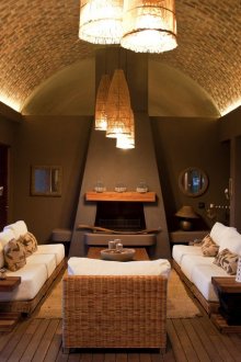 LED сводест таван