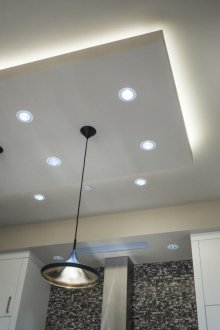 Двустепенен LED таван