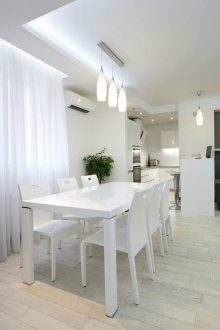 LED таван в кухнята