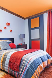 Проектиране на завеси за детска стая върху патерици