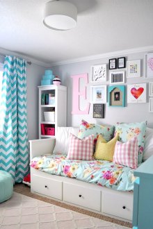 Дизайн завеси за детска стая с модел