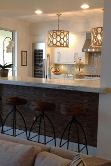 Reka bentuk dapur dengan bar dan lajur bar