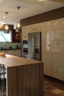 Reka bentuk dapur bar coklat