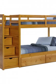 Дървено двуетажно легло за детска стая