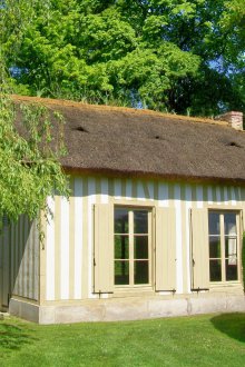 Къща за смяна на къщи в бежово