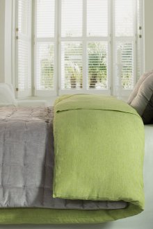 Маслинен текстил в интериора