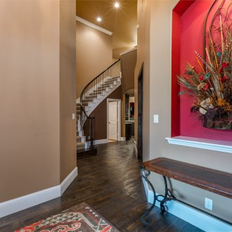 Ниша в стаята с декор