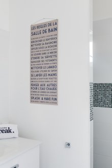 Bilik mandi DIY dengan partition